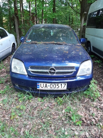 Samochód osobowy OPEL VECTRA II 1.8 